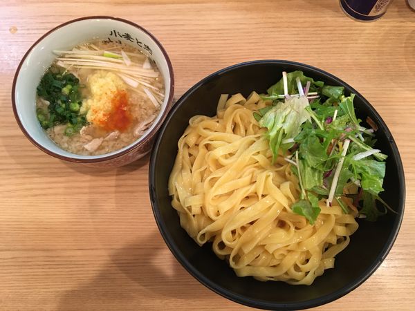 「背脂生姜醤油 1000円」@小麦と肉 桃の木の写真