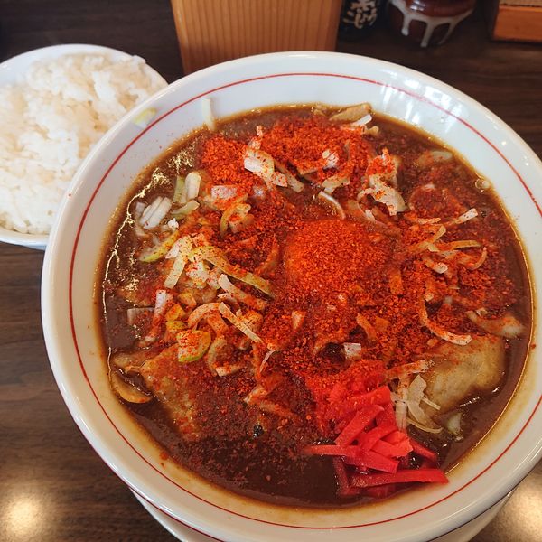 「カレーラーメン850円3辛、ライス100円」@ラブメン 本店の写真