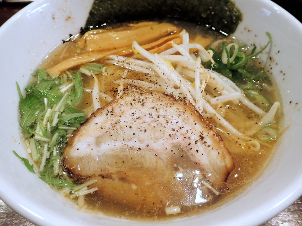 「香味徳」@牛骨ラーメン 香味徳の写真