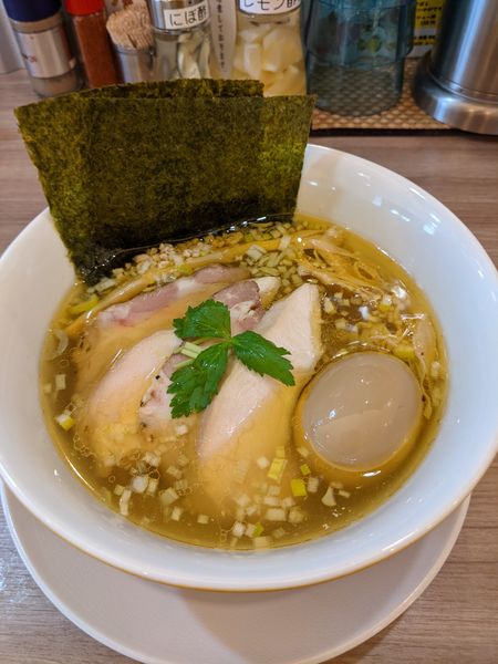 「特製塩鶏そば」@中華そば ムタヒロ 拝島駅店の写真