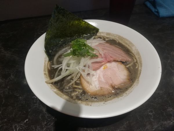 「濃厚煮干しそば」@中華SOBA にぼ乃詩の写真