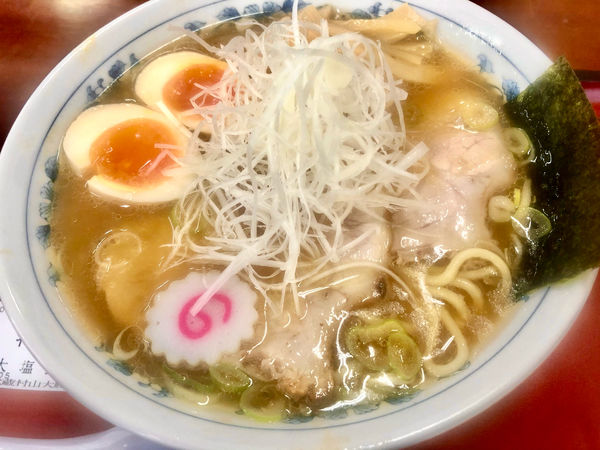 「特製中華そば　¥920」@武蔵村山大勝軒の写真