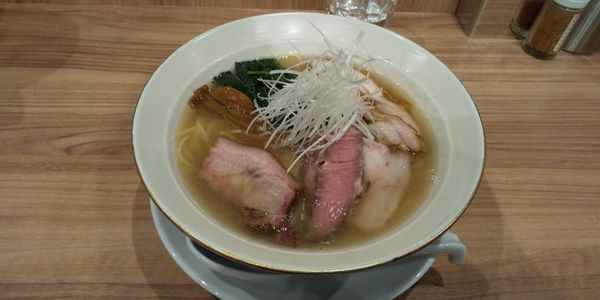 「塩そばチャーシュー」@麺処 ほん田 秋葉原本店の写真