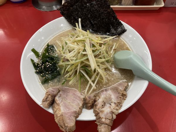 「かいざんラーメン」@ラーメン かいざん 新小岩店の写真