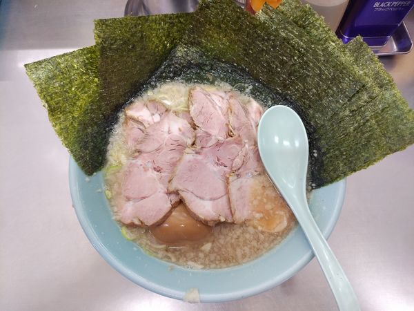 「チャーシューメン+味玉+のり」@ラーメンショップ 坂東店の写真