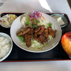 レバーステーキ定食