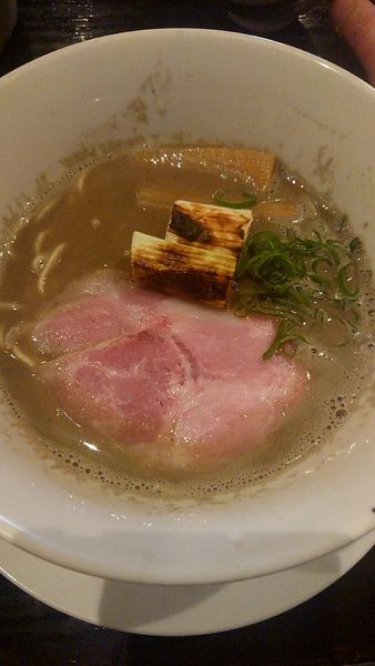 「バリ煮干しラーメン(800円税込)」@麺屋 食べいろの写真