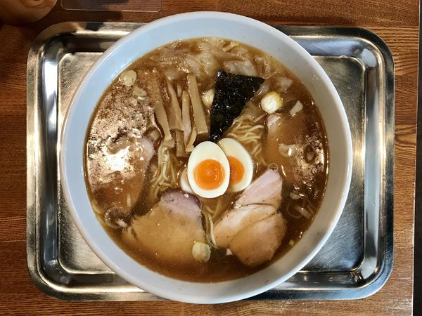 「玉子入りチャーシューワンタン麺 普通」@中華そば 大海軒 八王子店の写真