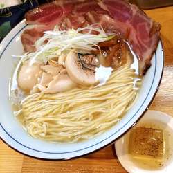 鶏そば 塩のほうへ・味玉＆イベリコ豚チャーシュー増し