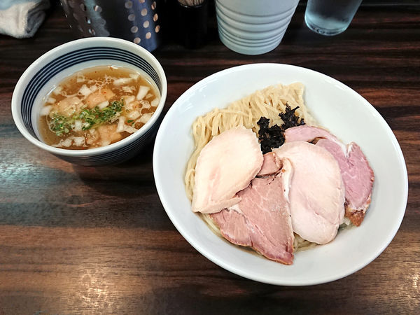「限定 多重鮮魚つけそば+肉増し」@中華そば 梟の写真