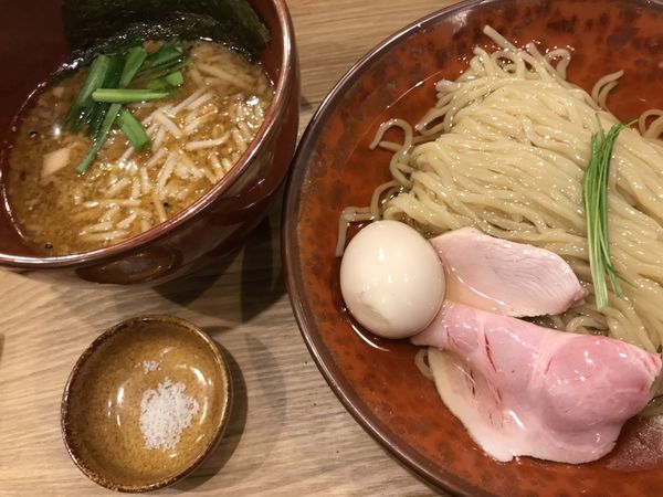 「昆布水の味噌つけ麺＋合え玉」@味噌らーめん 柿田川ひばり 恵比寿本店の写真