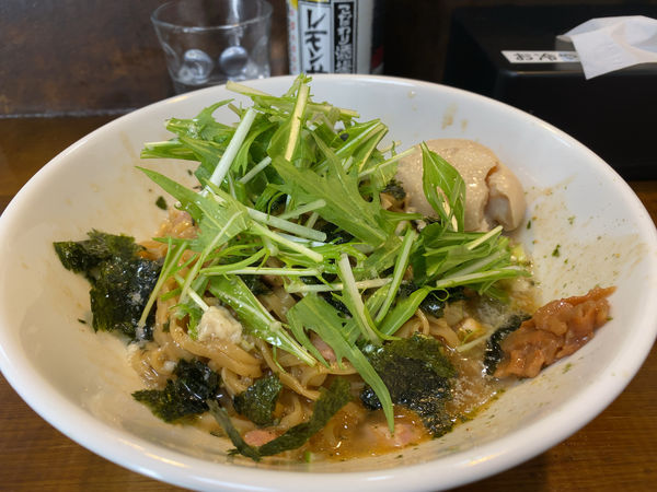 「一龍一猪（背脂まぜそば）」@麺屋 龍の写真