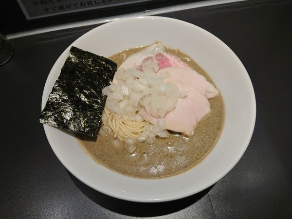 「特濃中華ソバ(醤油) 1300円」@煮干乱舞の写真