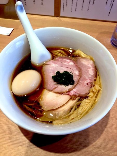 「特製醤油らぁ麺」@らぁ麺すみ田の写真