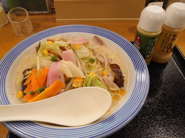 「野菜たっぷりちゃんぽん麺少なめ(759円)」@長崎ちゃんぽん リンガーハット 川越広栄店の写真