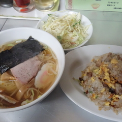 駅前 泰陽楼の画像