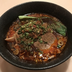 白胡麻屋の画像
