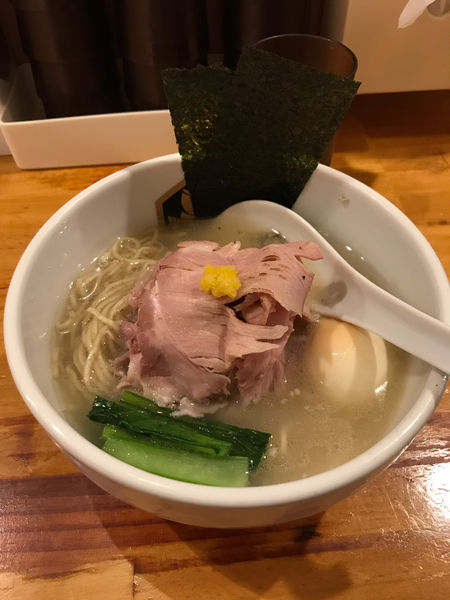 「特製真鯛らーめん（1170円）」@真鯛らーめん 麺魚の写真
