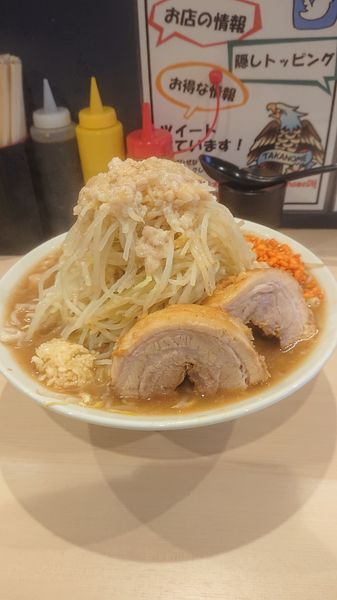「大ラーメン麺500g  野菜  ニンニク  油  辛アゲ」@鷹の目 蒲田店の写真