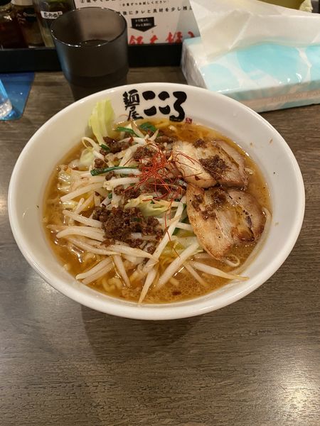 「たっぷり野菜味噌ラーメン」@麺屋こころ 立川店の写真