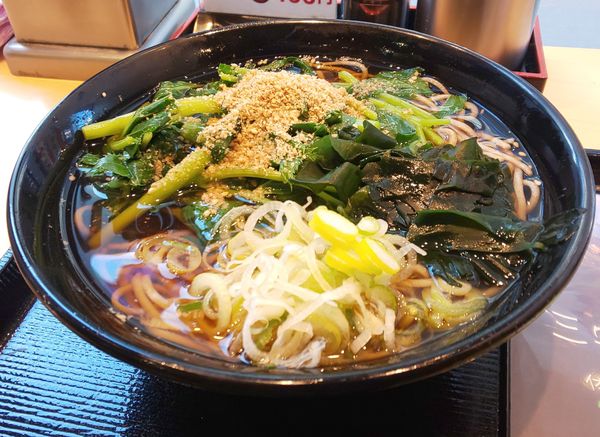 「明日葉そば」@名代 富士そば 三光町店の写真