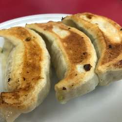 餃子3個 ￥320
