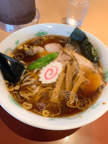 「醤油ラーメン」@らーめん ヒグマ 塩沢店の写真