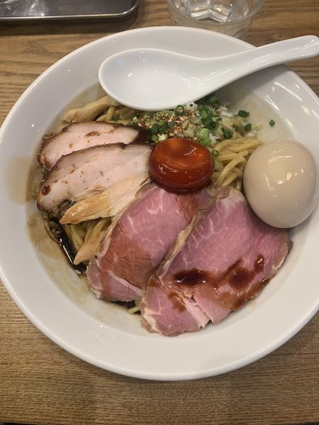 「まぜそば(並)、チャーシュー」@麺尊 RAGEの写真