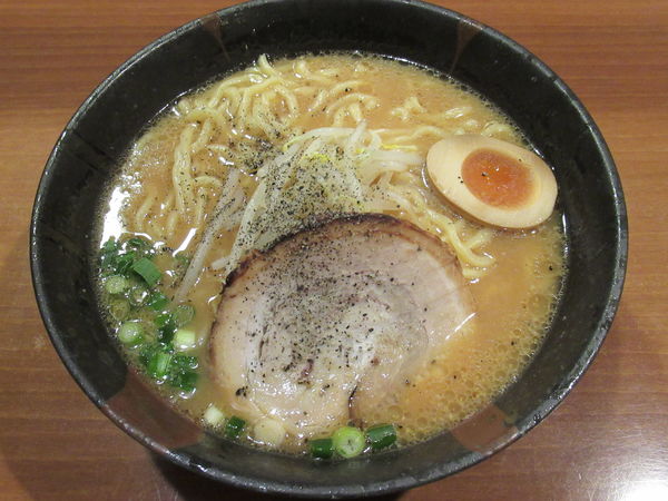 「味噌ラーメン（800円）」@九州らーめん Kuの写真