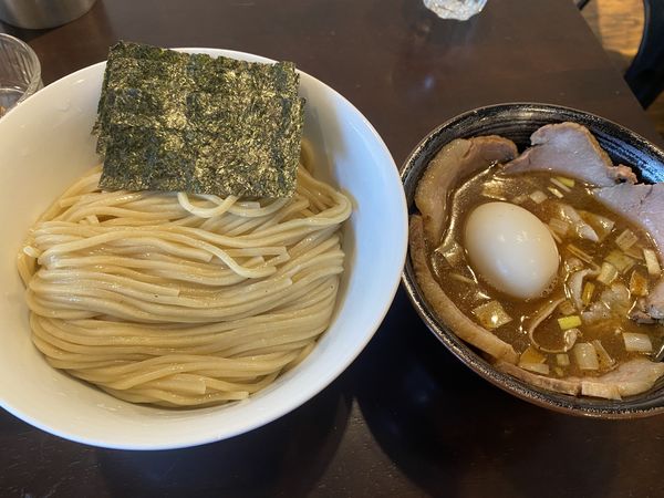 「つけ麺中盛990＋特製500」@つけ麺 麦の香の写真
