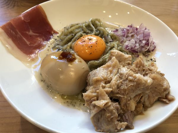 「肉にぼにぼなーら」@煮干し Noodles Nibo Nibo Cinoの写真