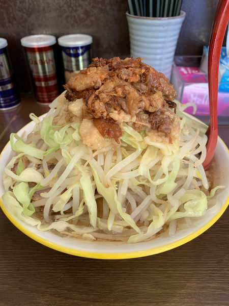 「ラーメン並　ヤサイマシ　アブラマシマシ」@ラーメン イエロー 御徒町店の写真