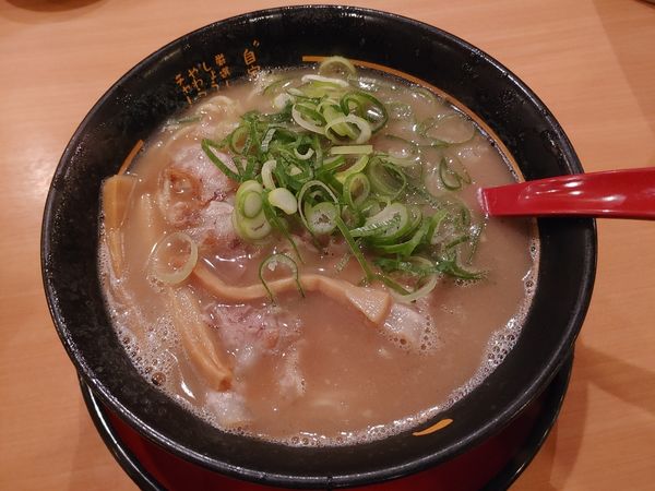「特製ラーメン」@うま屋ラーメン 中川店の写真