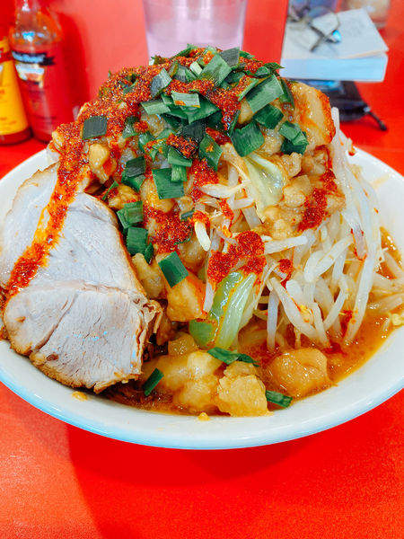 「すごい味噌ラーメン5辛野菜マシ、アブラマシマシ、ラー油」@立川マシマシ 太田店の写真