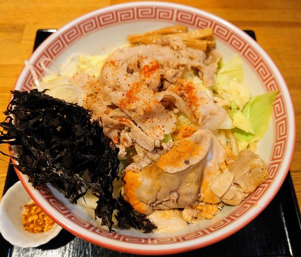 「焼干ししょっつる三段バラ(アンキモスペシャル)【当日限定】」@麺切り 白流の写真