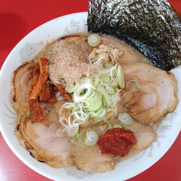 「博多チャーシュー麺(限定)＋替え玉」@蒙麺 火の豚の写真