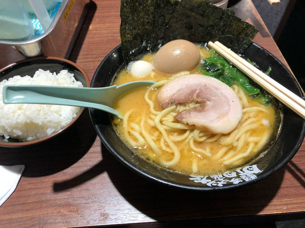 「味玉醤油ラーメン」@町田商店33の写真