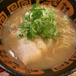 とんこつラーメン