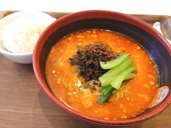 「汁有り担担麺780　食べ放題ご飯60」@TEN TENとTAN TAN 岐阜店の写真