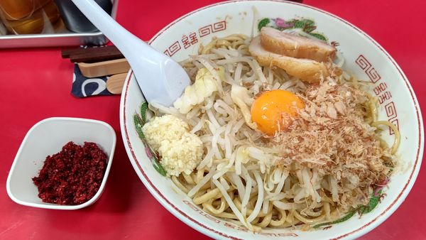 「まぜそば+自家製とうがらし」@赤ひげラーメンの写真