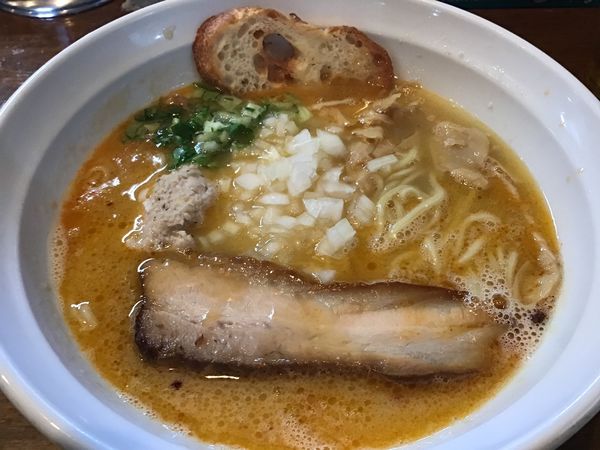 「鶏そば（塩）830円」@はりけんラーメンの写真