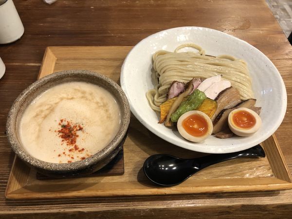 「伊勢海老つけ麺全のせ」@麺家 半蔵の写真