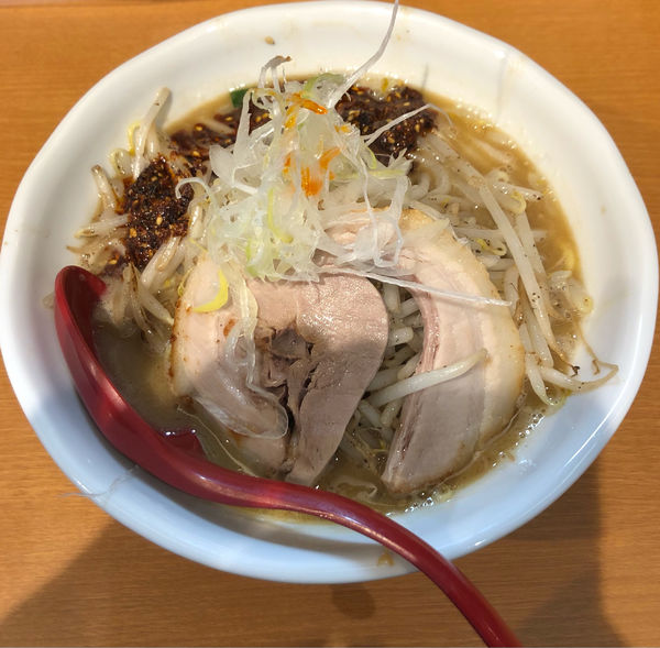 「辛味噌らーめん　野菜増し」@らーめん蓮 三軒茶屋店の写真