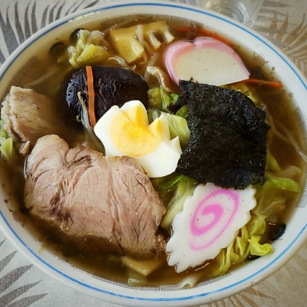 「五目ワンタンメン ７５０円」@中華料理 香雅の写真