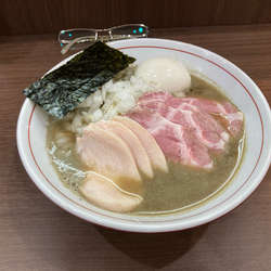 特製煮干しソバ