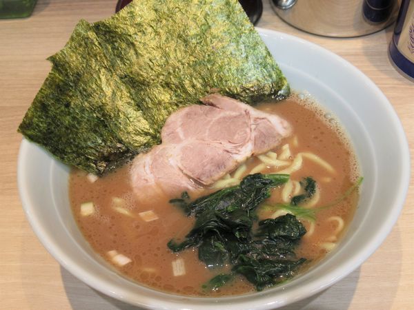 「ラーメン（並）（650円）」@らーめん 尾又家の写真