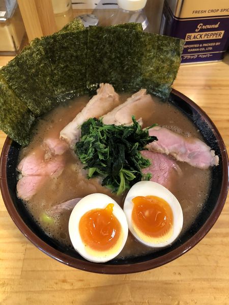 「のりたまラーメン＋チャーシュー」@秋葉原ラーメン わいずの写真