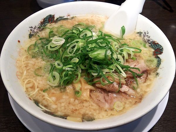 「こってりラーメン」@来来亭 寒川店の写真