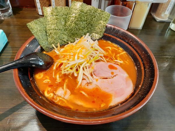 「四川痺辛ラーメン、大盛」@南大沢らーめん家の写真