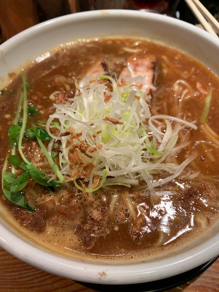 「トマトカレーらぁめん（大盛）」@らぁめん たろう 摂津本山店の写真
